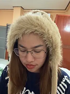 Snapshot of Ponthip chatting on February 2, 2026, 7:46 pm Ponthip online show from February 2, 2026, 7:46 pm