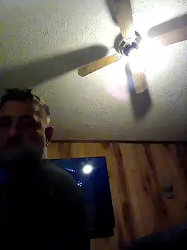 Snapshot of Rockymichael80 chatting on February 8, 2026, 4:21 am Rockymichael80 online show from February 8, 2026, 4:21 am