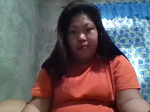 Snapshot of pinay_rose14 chatting on January 14, 2026, 10:57 pm pinay rose14 online show from January 14, 2026, 10:57 pm