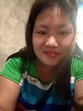 Snapshot of pinay_rose14 chatting on January 12, 2026, 11:20 pm pinay rose14 online show from January 12, 2026, 11:20 pm