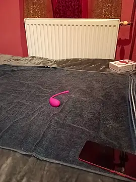 Masztisfiu2 online show from February 19, 2026, 6:43 am