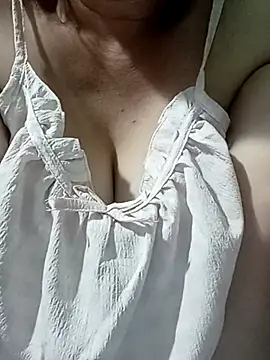 Snapshot of Rinny99 chatting on January 10, 2026, 1:17 pm Rinny99 online show from January 10, 2026, 1:17 pm