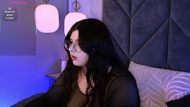 Siena aa online show from February 15, 2026, 1:54 pm