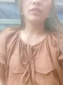 jjennyyy online show from February 14, 2026, 8:25 am