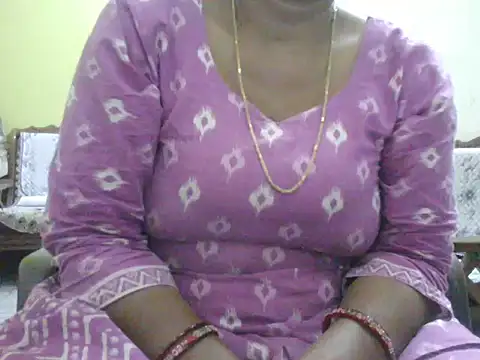 Snapshot of mohini_bhabhi chatting on July 2, 2026, 2:34 am mohini bhabhi online show from July 2, 2026, 2:34 am