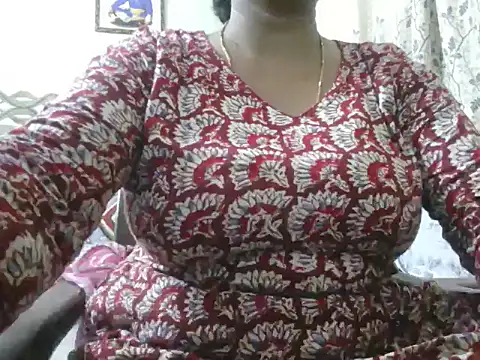 Snapshot of mohini_bhabhi chatting on July 27, 2026, 8:43 am mohini bhabhi online show from July 27, 2026, 8:43 am