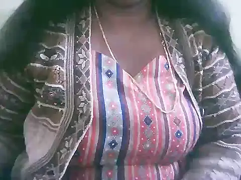 Snapshot of mohini_bhabhi chatting on January 16, 2026, 10:52 am mohini bhabhi online show from January 16, 2026, 10:52 am