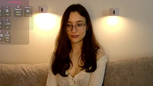 classy     online show from May 14, 2026, 4:04 pm