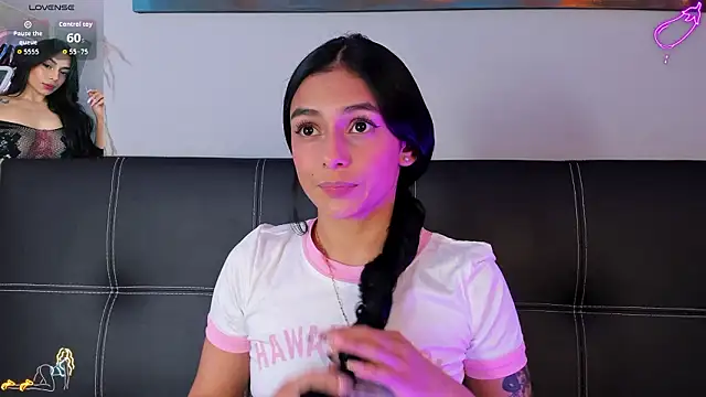 Snapshot of lilith_petit_ chatting on February 23, 2026, 10:10 pm lilith petit online show from February 23, 2026, 10:10 pm