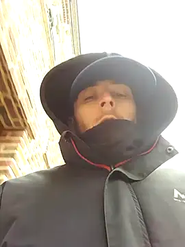 80julien online show from February 20, 2026, 1:13 pm