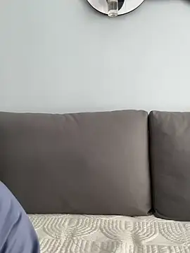 gjw900620 online show from April 3, 2026, 3:24 am