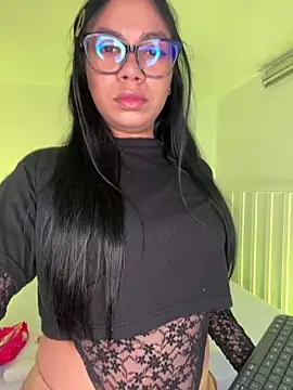 Snapshot of Little_Lexyy chatting on June 12, 2026, 4:54 am Little Lexyy online show from June 12, 2026, 4:54 am