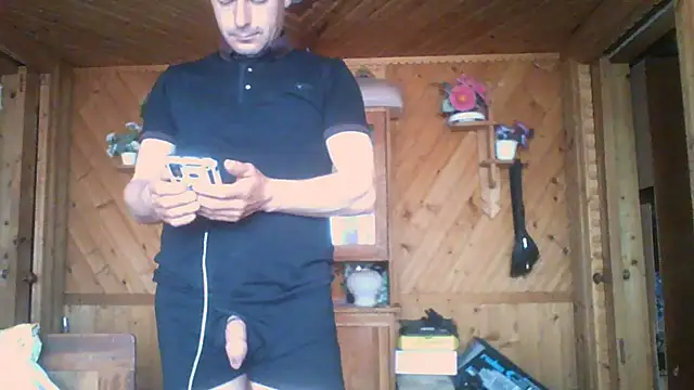 Ivan9iutt online show from May 21, 2026, 6:55 am