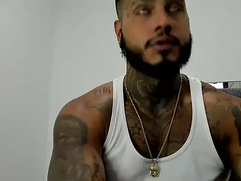 Snapshot of alexis_27121 chatting on March 4, 2026, 5:04 am alexis 27121 online show from March 4, 2026, 5:04 am