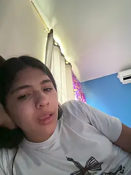 diosa sofia19 online show from May 5, 2026, 3:15 pm