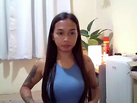 LOVELYMAYUMIE online show from April 30, 2026, 4:25 pm