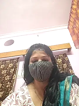 Priyaji7575 online show from January 16, 2026, 3:05 pm