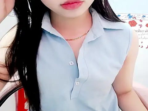 Snapshot of Anna_sexyY_ chatting on February 12, 2026, 4:45 am Anna sexyY online show from February 12, 2026, 4:45 am