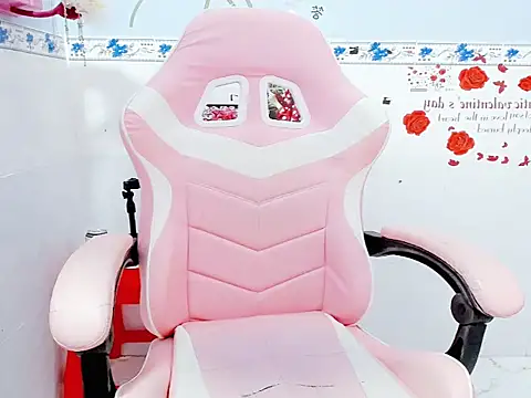 Snapshot of Anna_sexyY_ chatting on January 12, 2026, 4:52 am Anna sexyY online show from January 12, 2026, 4:52 am