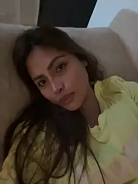 hyacinth30 online show from February 6, 2026, 2:02 pm