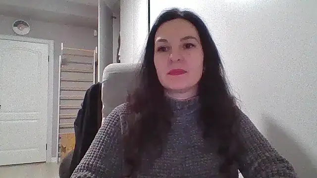 HollySecret77 online show from January 13, 2026, 8:46 pm