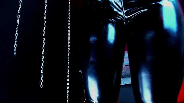 LucyStonne online show from March 21, 2026, 12:12 am