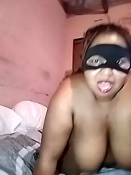 sweetpumpkin3343 online show from January 13, 2026, 1:09 am