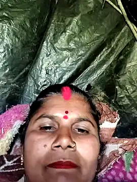 Snapshot of Hot_di97 chatting on February 7, 2026, 8:22 am Hot di97 online show from February 7, 2026, 8:22 am