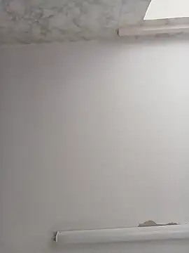 Snapshot of Hertsguy1984 chatting on January 18, 2026, 12:30 pm Hertsguy1984 online show from January 18, 2026, 12:30 pm