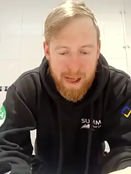 Snapshot of Hertsguy1984 chatting on January 12, 2026, 1:40 pm Hertsguy1984 online show from January 12, 2026, 1:40 pm