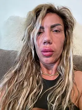 Missolevelvet online show from April 7, 2026, 7:43 am