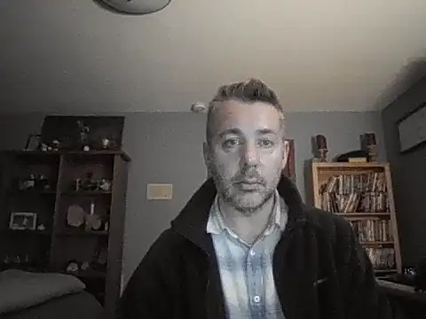 Snapshot of chrisw8140 chatting on February 6, 2026, 5:36 am chrisw8140 online show from February 6, 2026, 5:36 am