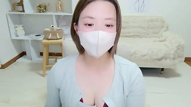 UMIumi- online show from January 17, 2026, 3:37 pm