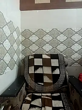 Cute purnima143 online show from February 17, 2026, 7:00 pm