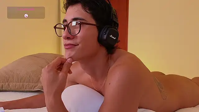 emilio rivs online show from February 25, 2026, 10:42 pm