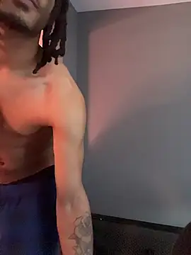 Mellyj053 online show from April 16, 2026, 3:02 pm