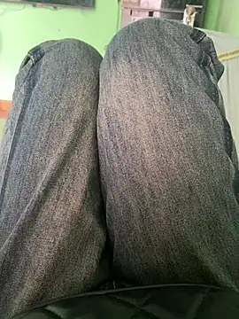 Suri k3 online show from January 14, 2026, 4:27 am