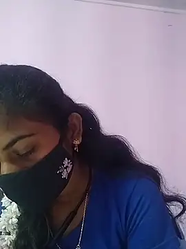 Tamil Hot RoyalQueen online show from February 3, 2026, 2:53 am