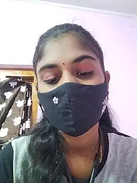 Tamil Hot RoyalQueen online show from February 11, 2026, 4:51 pm