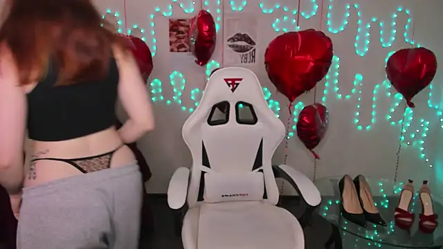 Katrys online show from February 25, 2026, 1:06 am