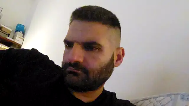 Snapshot of marios87xxl chatting on March 20, 2026, 6:42 pm marios87xxl online show from March 20, 2026, 6:42 pm