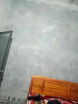 kaia-cam online show from February 11, 2026, 7:14 pm