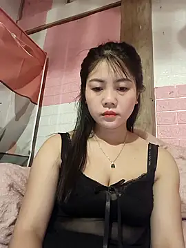 Ngocmai lazdy online show from March 2, 2026, 11:11 pm