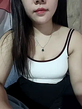 Ngocmai lazdy online show from May 14, 2026, 3:53 pm