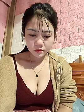 Ngocmai lazdy online show from March 12, 2026, 12:16 am