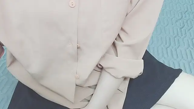 Snapshot of Mai_maik chatting on January 18, 2026, 4:05 am Mai maik online show from January 18, 2026, 4:05 am