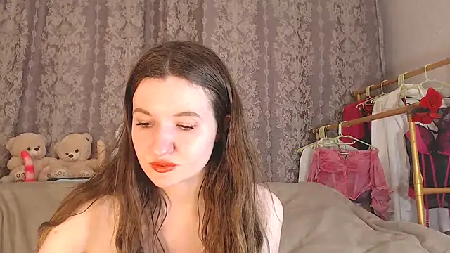 Snapshot of RileySteeele chatting on February 14, 2026, 12:38 pm RileySteeele online show from February 14, 2026, 12:38 pm