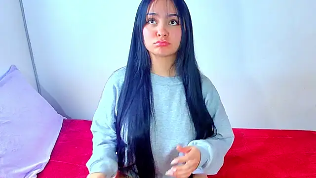 Anniecute   online show from July 1, 2026, 4:51 pm