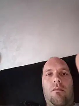 Ivan9999k online show from February 25, 2026, 5:51 am