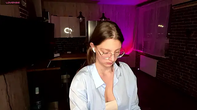 ChrisAmott online show from March 27, 2026, 4:41 pm